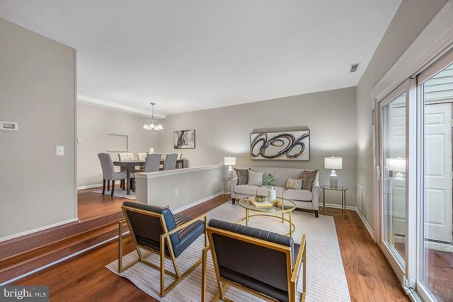 5822 BURKE MANOR CT, Burke, VA 22015