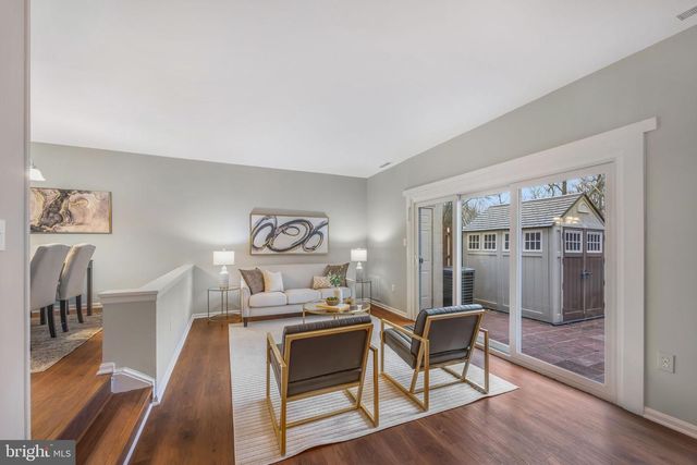 5822 BURKE MANOR CT, Burke, VA 22015