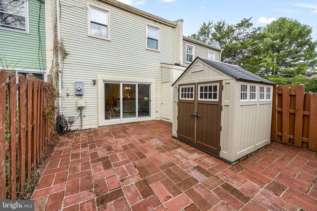 5822 BURKE MANOR CT, Burke, VA 22015