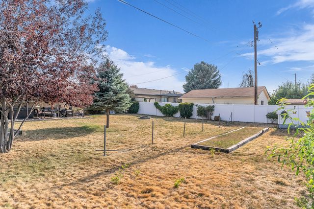 4270 W PASKAY DR, West Valley City, UT 84120