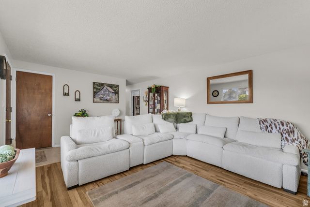 4270 W PASKAY DR, West Valley City, UT 84120