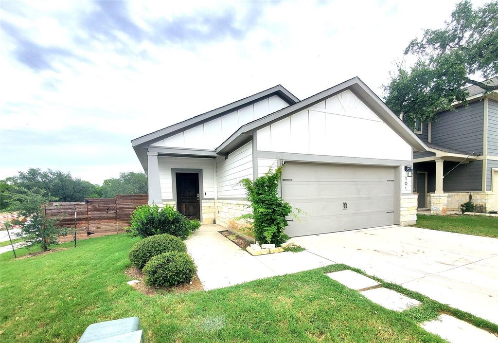 101 Prosecco PATH, Leander, TX 78641