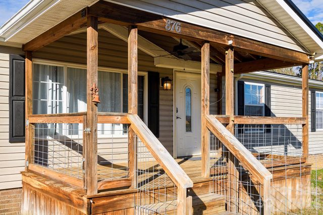 876 Mr Henry Road, Mocksville, NC 27028