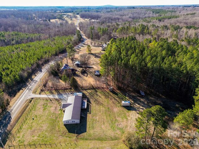 876 Mr Henry Road, Mocksville, NC 27028