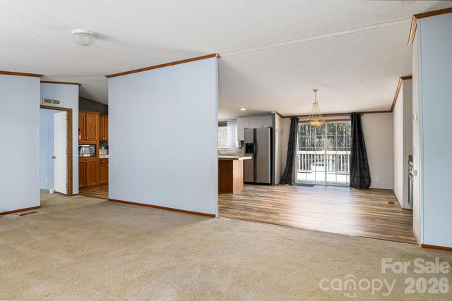 876 Mr Henry Road, Mocksville, NC 27028