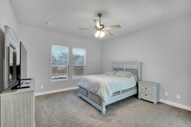 518 Clifton Court, Midlothian, TX 76065