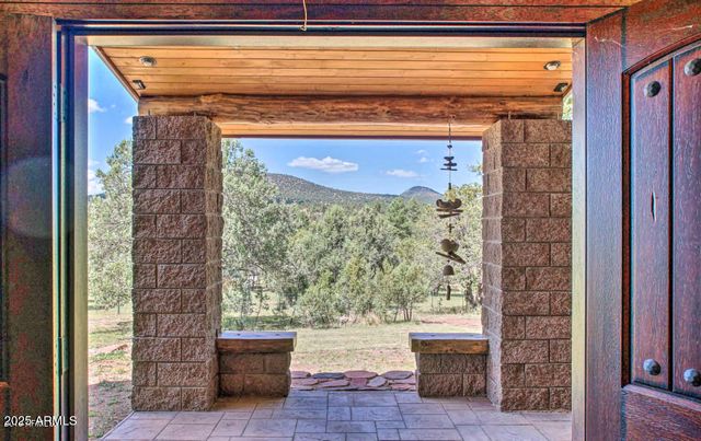 137 E HILLTOP Drive, Young, AZ 85554