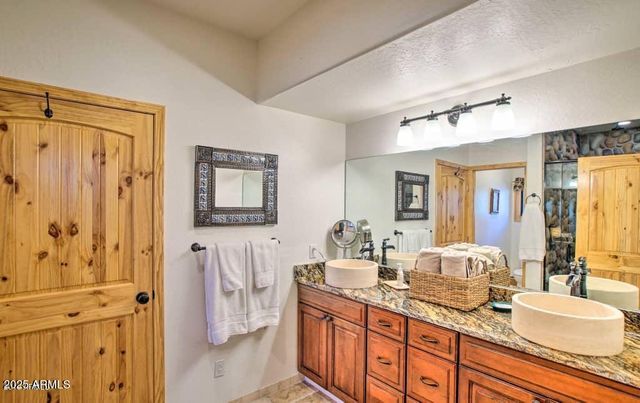 137 E HILLTOP Drive, Young, AZ 85554