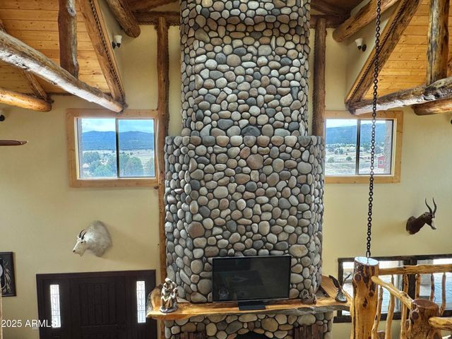 137 E HILLTOP Drive, Young, AZ 85554