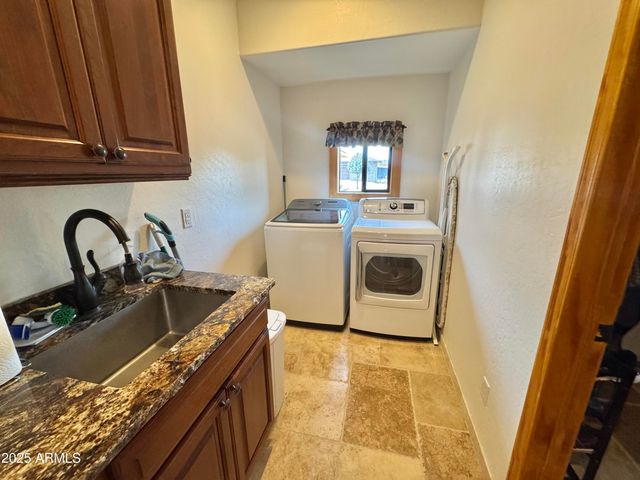 137 E HILLTOP Drive, Young, AZ 85554