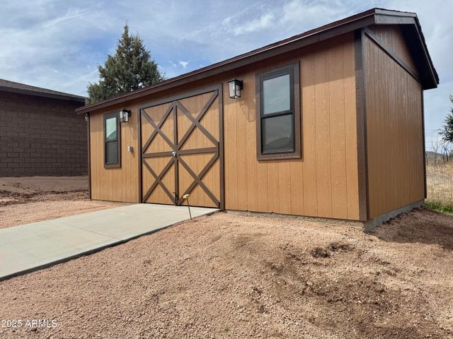 137 E HILLTOP Drive, Young, AZ 85554