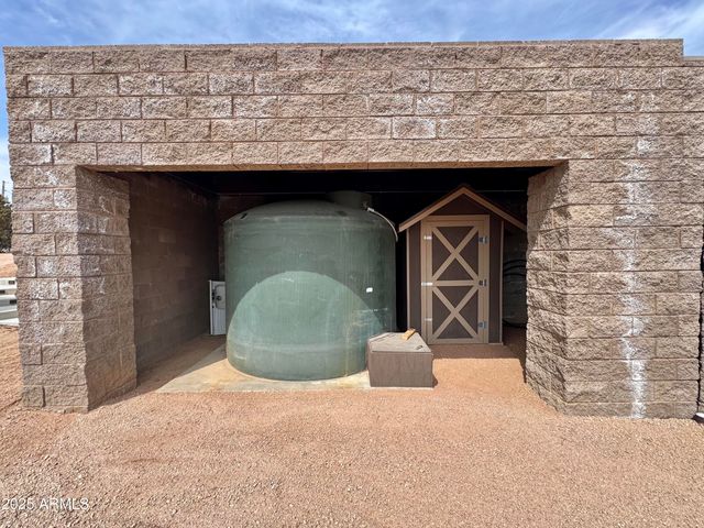 137 E HILLTOP Drive, Young, AZ 85554