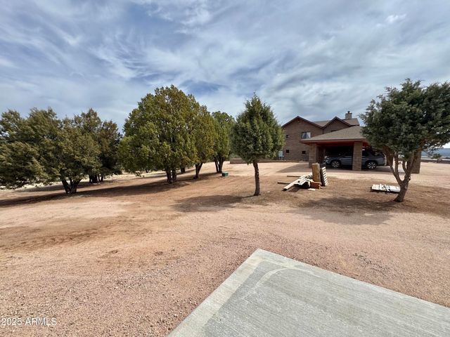 137 E HILLTOP Drive, Young, AZ 85554