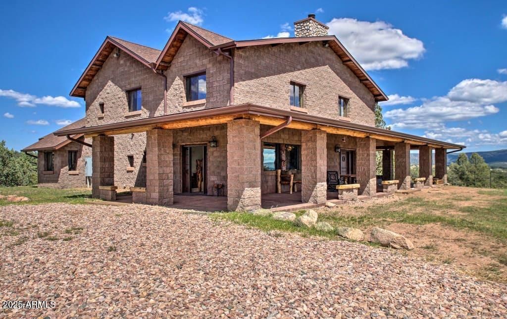 137 E HILLTOP Drive, Young, AZ 85554