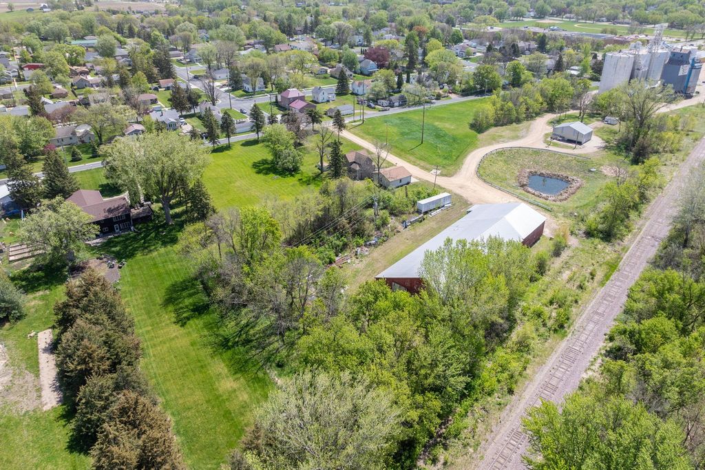 600 1st Street N, Montgomery, MN 56069 — photo 4