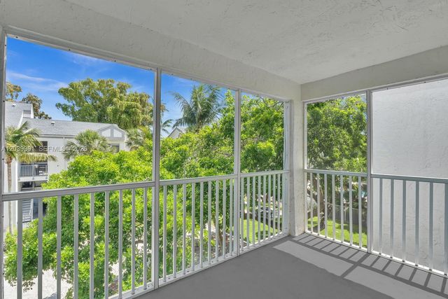 5740 Rock Island Road 299, Tamarac, FL 33319