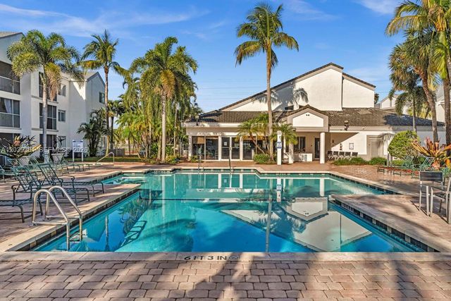 5740 Rock Island Road 299, Tamarac, FL 33319