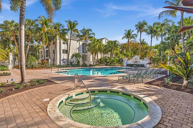 5740 Rock Island Road 299, Tamarac, FL 33319
