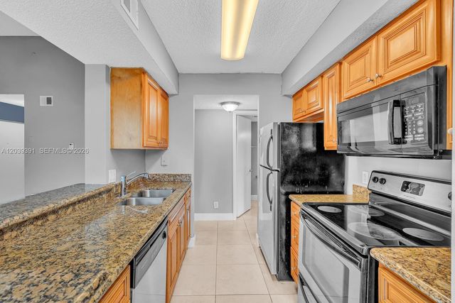 5740 Rock Island Road 299, Tamarac, FL 33319