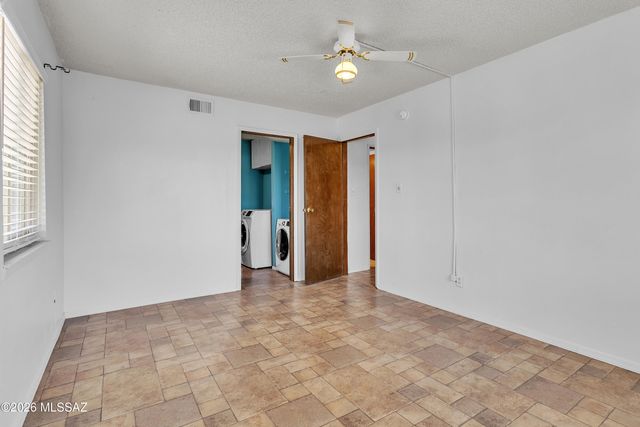 6331 N Barcelona Ct Unit 920, Tucson, AZ 85704