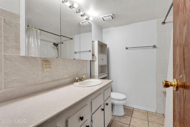 6331 N Barcelona Ct Unit 920, Tucson, AZ 85704