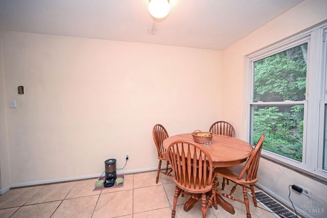 2881 Marshall Avenue, Cincinnati, OH 45225
