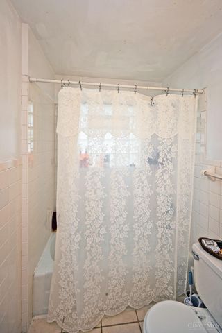 2881 Marshall Avenue, Cincinnati, OH 45225