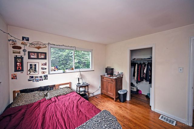 2881 Marshall Avenue, Cincinnati, OH 45225