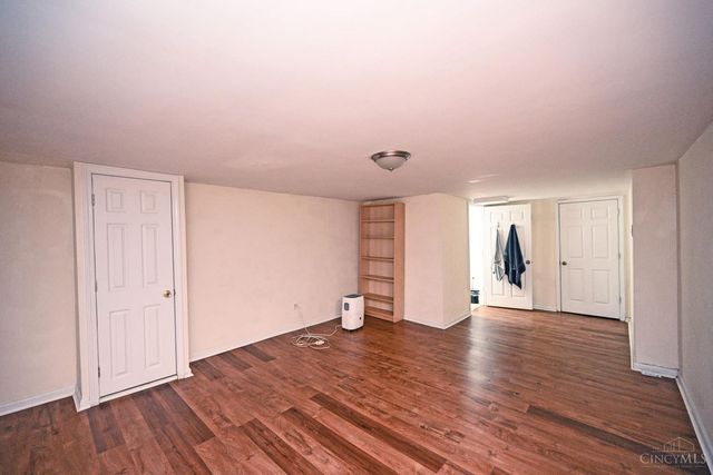 2881 Marshall Avenue, Cincinnati, OH 45225