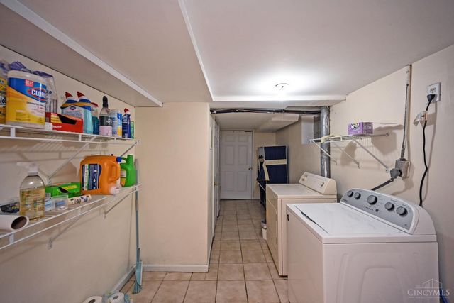 2881 Marshall Avenue, Cincinnati, OH 45225