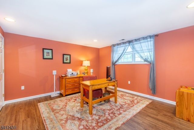 7 Graphite Dr, Woodland Park, NJ 07424