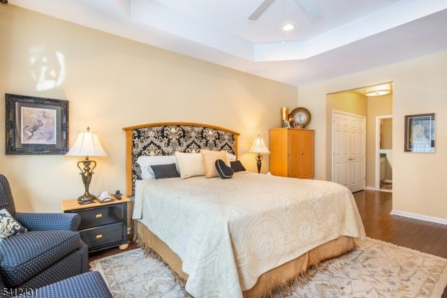 7 Graphite Dr, Woodland Park, NJ 07424