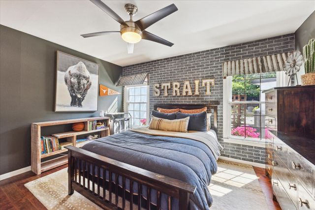 5808 Marilyn DR, Austin, TX 78757