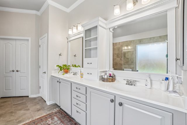 5320 Brazoria Drive, Grand Prairie, TX 75052