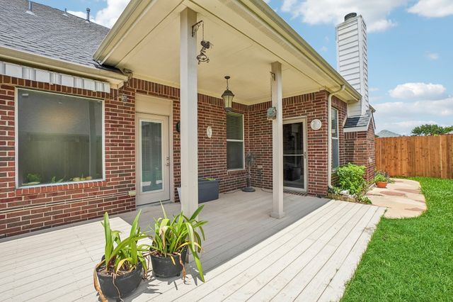 5320 Brazoria Drive, Grand Prairie, TX 75052