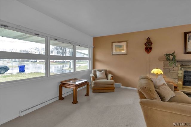 3021 Walbridge Drive, Hamburg, NY 14075