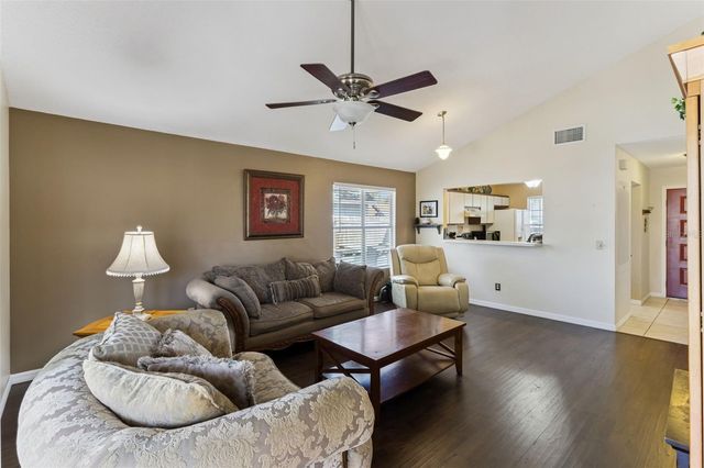 150 EDGEWATER CIRCLE, Sanford, FL 32773