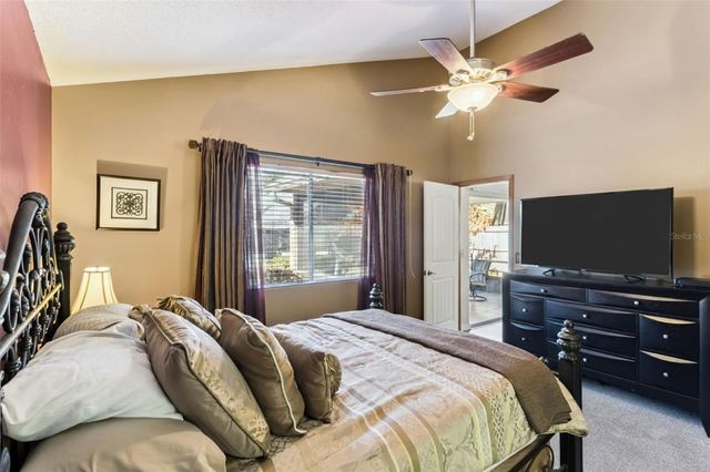 150 EDGEWATER CIRCLE, Sanford, FL 32773