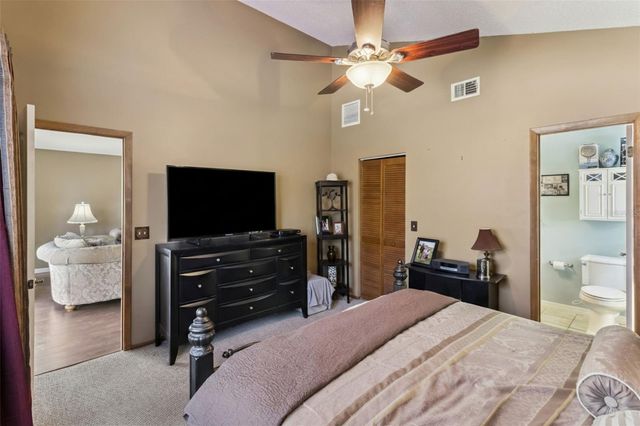 150 EDGEWATER CIRCLE, Sanford, FL 32773