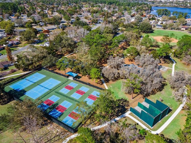 150 EDGEWATER CIRCLE, Sanford, FL 32773