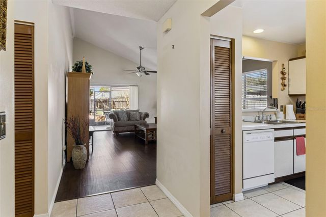 150 EDGEWATER CIRCLE, Sanford, FL 32773