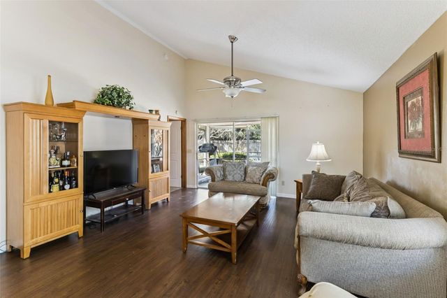 150 EDGEWATER CIRCLE, Sanford, FL 32773