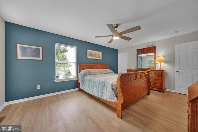 4582 LOUISE SAINT CLAIRE DR, Doylestown, PA 18902