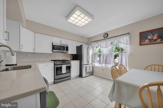 4582 LOUISE SAINT CLAIRE DR, Doylestown, PA 18902