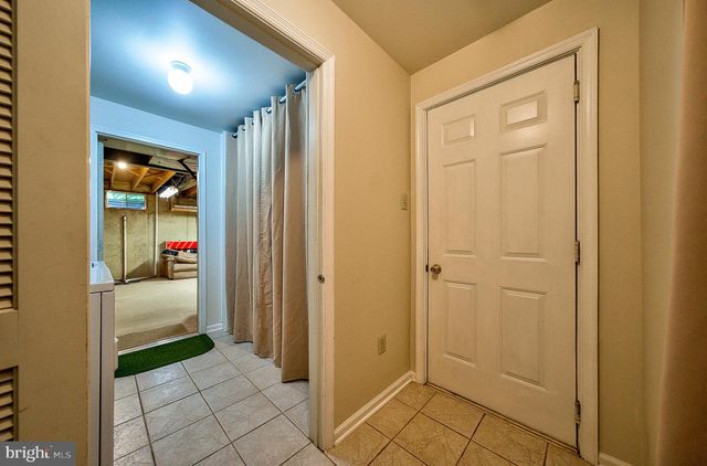 4582 LOUISE SAINT CLAIRE DR, Doylestown, PA 18902