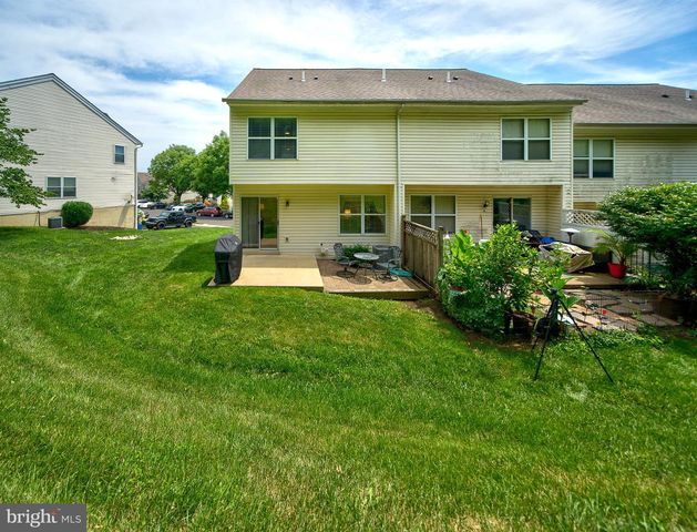 4582 LOUISE SAINT CLAIRE DR, Doylestown, PA 18902