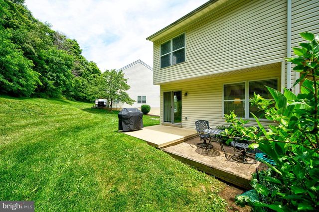 4582 LOUISE SAINT CLAIRE DR, Doylestown, PA 18902
