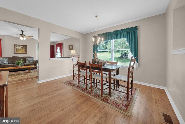 4582 LOUISE SAINT CLAIRE DR, Doylestown, PA 18902
