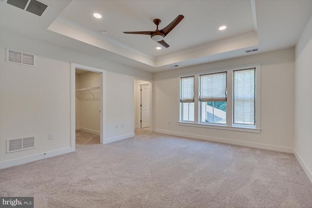 5 E HARTWICK DR, Skillman, NJ 08558