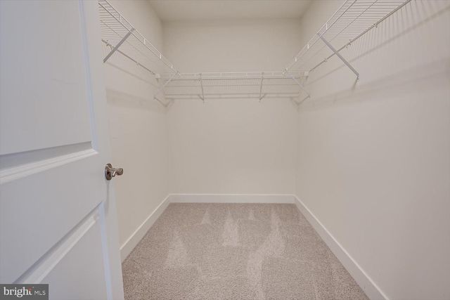 5 E HARTWICK DR, Skillman, NJ 08558
